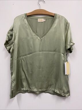 NWT Nation LTD Olive Green Satin V-Neck Women's Top size L